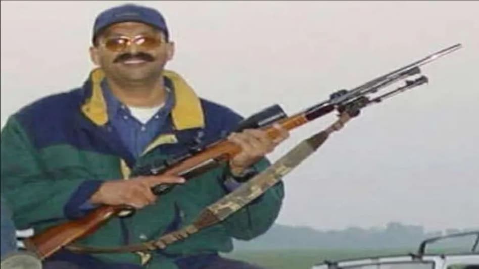 Mukhtar Ansari: क्या था मुख्तार अंसारी का एलएमजी केस, जिसकी वजह से एक DSP नौकरी छोड़ने के लिए हुआ मजबूर Mukhtar Ansari: क्या था मुख्तार अंसारी का एलएमजी केस, जिसकी वजह से एक DSP नौकरी छोड़ने के लिए हुआ म...