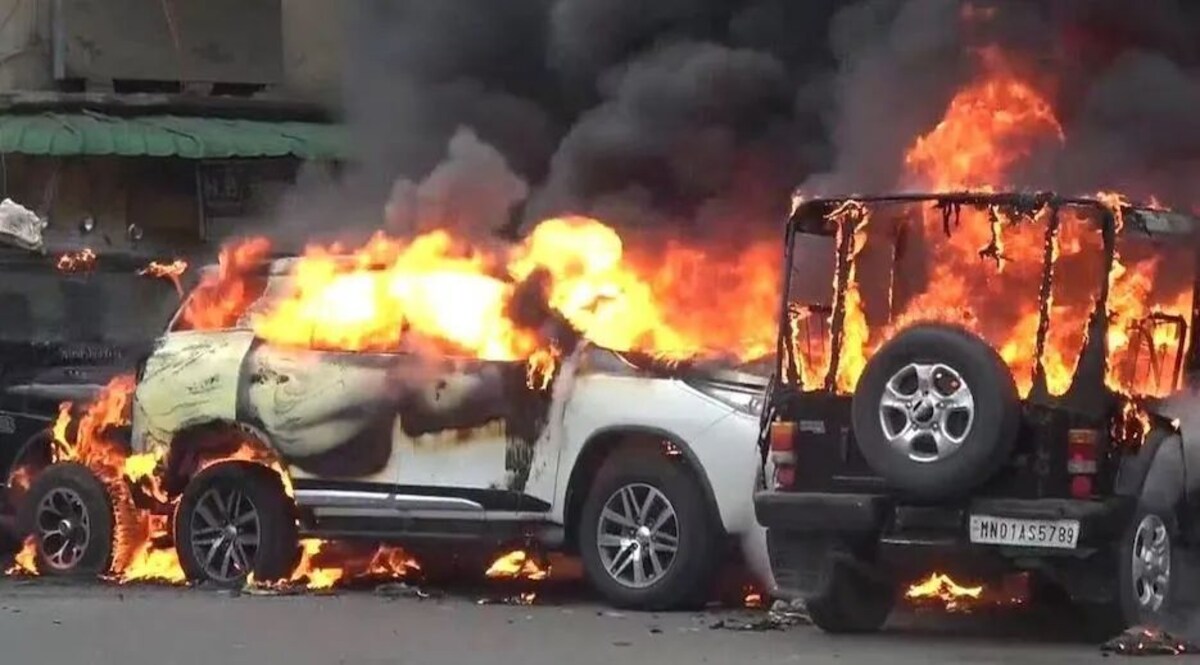 मणिपुर में 54 लोगों ने जान गवाई, 10 हजार जवानों को किया गया तैनात Social Media