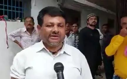 हामिद कुर्ता पायजामा पहन नमाज पढ़ने जा रहा था और CCTV में उसे गुड्डू मुस्लिम बता वायरल कर दिया गया guddu muslim viral news