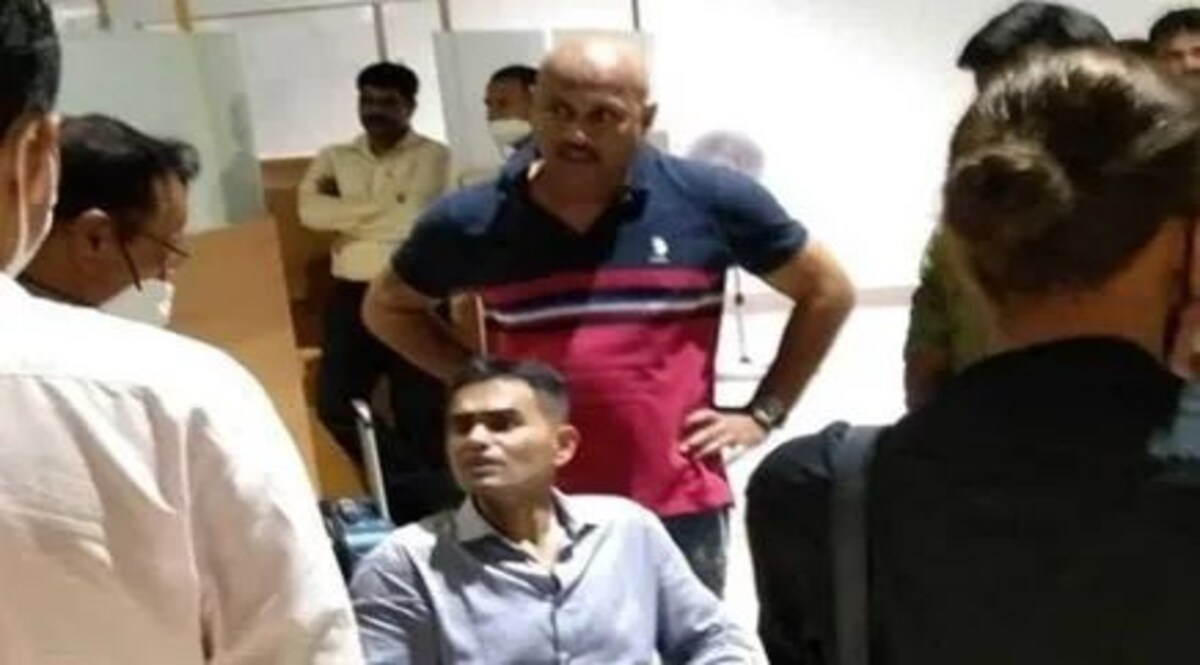 ...तो शाहरुख खान की इस मैनेजर ने दिए थे 50 लाख रुपए! इस तरह से मांगी गई थी शाहरुख की मैनेजर से रिश्वत! Sameer Wankhede