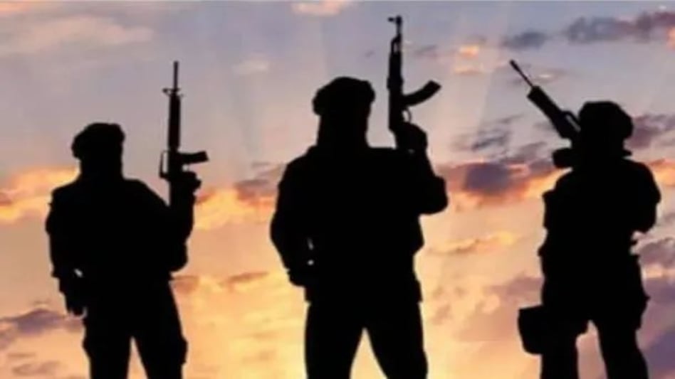 MP में दिखी 'The Kerala Story' की रियल पिक्चर, भोपाल टू हैदराबाद बिखरे मिले साज़िश के तार MP में दिखी 'The Kerala Story' की रियल पिक्चर, भोपाल टू हैदराबाद बिखरे मिले साज़िश के तार