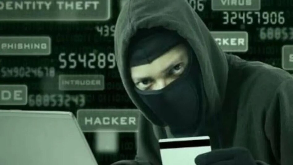 फिल्म का ट्रेलर दिखा कर ठग लिए साढ़े तीन करोड़ रुपए, ऐसे ठगों से सावधान! फिल्म का ट्रेलर दिखा कर ठग लिए साढ़े तीन करोड़ रुपए, ऐसे ठगों से सावधान!