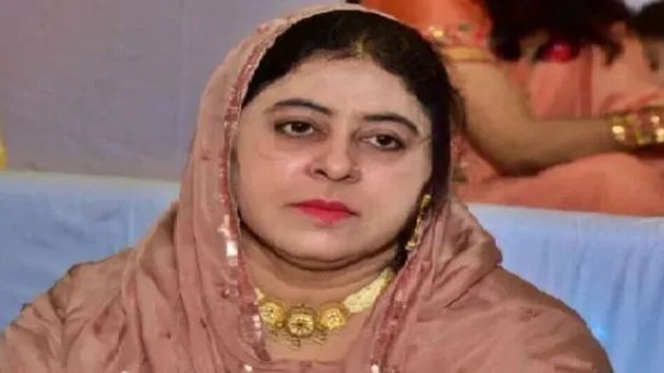 अतीक की पत्नी शाइस्ता यूपी पुलिस के लिए बनी एक बड़ा चैलेंज, अब जिम्मेदार अफसर करेंगे मॉनीटिरिंग अतीक की पत्नी शाइस्ता यूपी पुलिस के लिए बनी एक बड़ा चैलेंज, अब जिम्मेदार अफसर करेंगे मॉनीटिरिंग