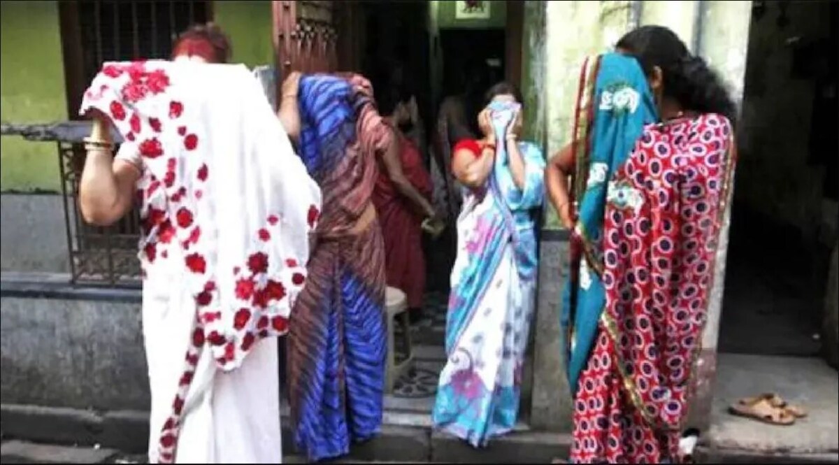 ऑटो वाले से पूछा 'रेड लाइट एरिया किधर है', यूपी से मुंबई गया कपल हुआ गिरफ्तार Crime News