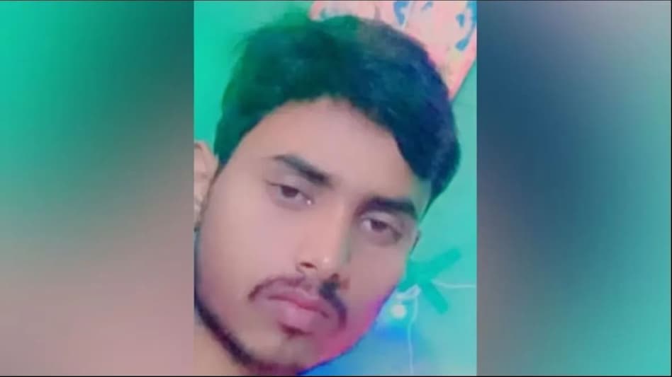 शेरवानी पहनते समय दूल्हे को आया हार्ट अटैक, बारात की जगह निकली अर्थी शेरवानी पहनते समय दूल्हे को आया हार्ट अटैक, बारात की जगह निकली अर्थी