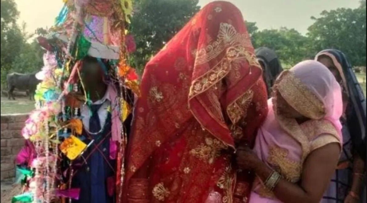 सुहागरात मनाने कमरे में गए दूल्हा-दुल्हन, सुबह कमरे में झांक कर देखा तो मरा मिला जोड़ा Crime News