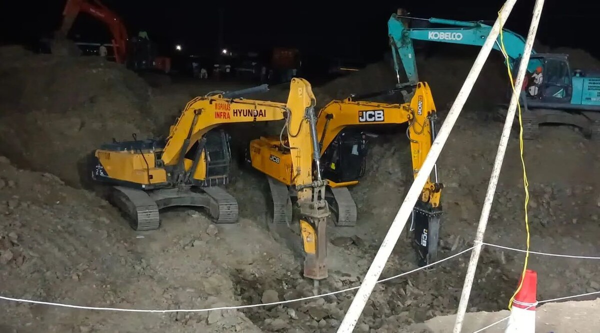 MP Borewell Child : एक बार बच्ची 100 फीट से पहुंच गई थी 10 फीट तक...रेस्क्यू हुआ पूरा लेकिन बच्ची की मौत MP Child in Borewell