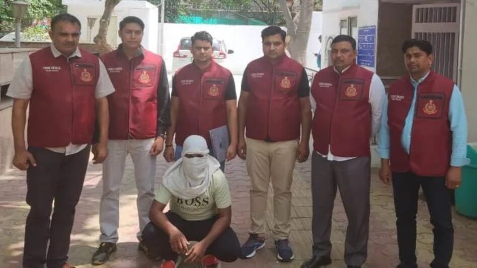 साऊथ दिल्ली के कैफे में गोली मारकर हत्या, बर्थडे पार्टी हत्याकांड में आरोपी गिरफ्तार साऊथ दिल्ली के कैफे में गोली मारकर हत्या, बर्थडे पार्टी हत्याकांड में आरोपी गिरफ्तार