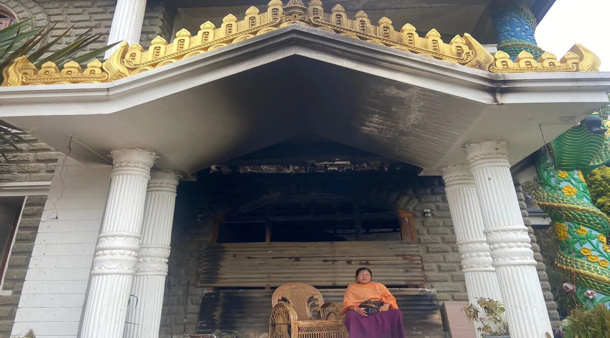 मणिपुर में केंद्रीय मंत्री आर के रंजन सिंह के घर पर तोड़फोड़ व आगजनी, सुरक्षा बलों के साथ झड़प जांच जारी