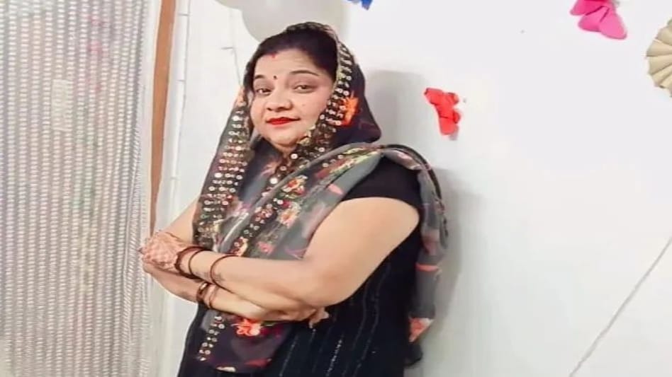 दिल्ली के आरके पुरम में दो महिलाओं की गोली मारकर हत्या करने वालों को पुलिस ने किया गिरफ्तार दिल्ली के आरके पुरम में दो महिलाओं की गोली मारकर हत्या करने वालों को पुलिस ने किया गिरफ्तार