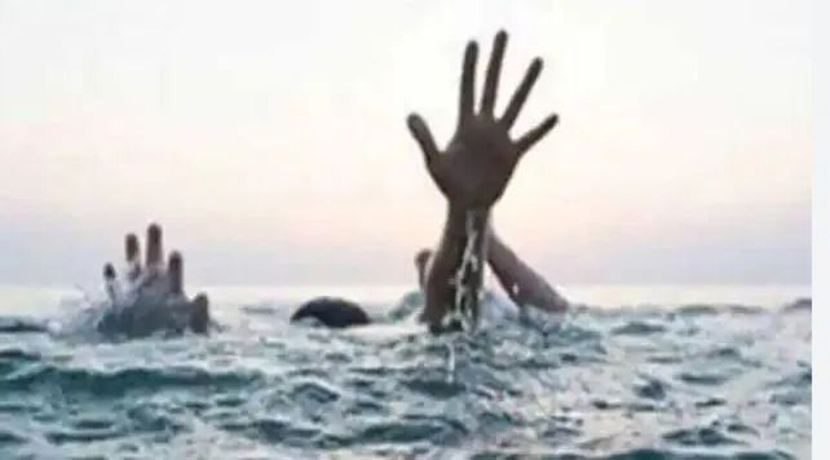 यूपी के मिर्जापुर में बाइक नहर में जा गिरी, तीन की मौत, एक घायल जांच जारी