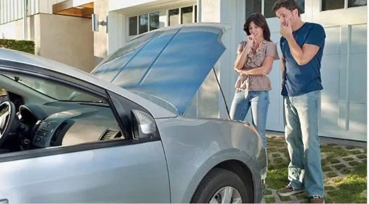 कार से आ रही थी अजीब सी आवाज, बोनट खोलकर देखा तो कपल के उड़ गए होश सांकेतिक तस्वीर