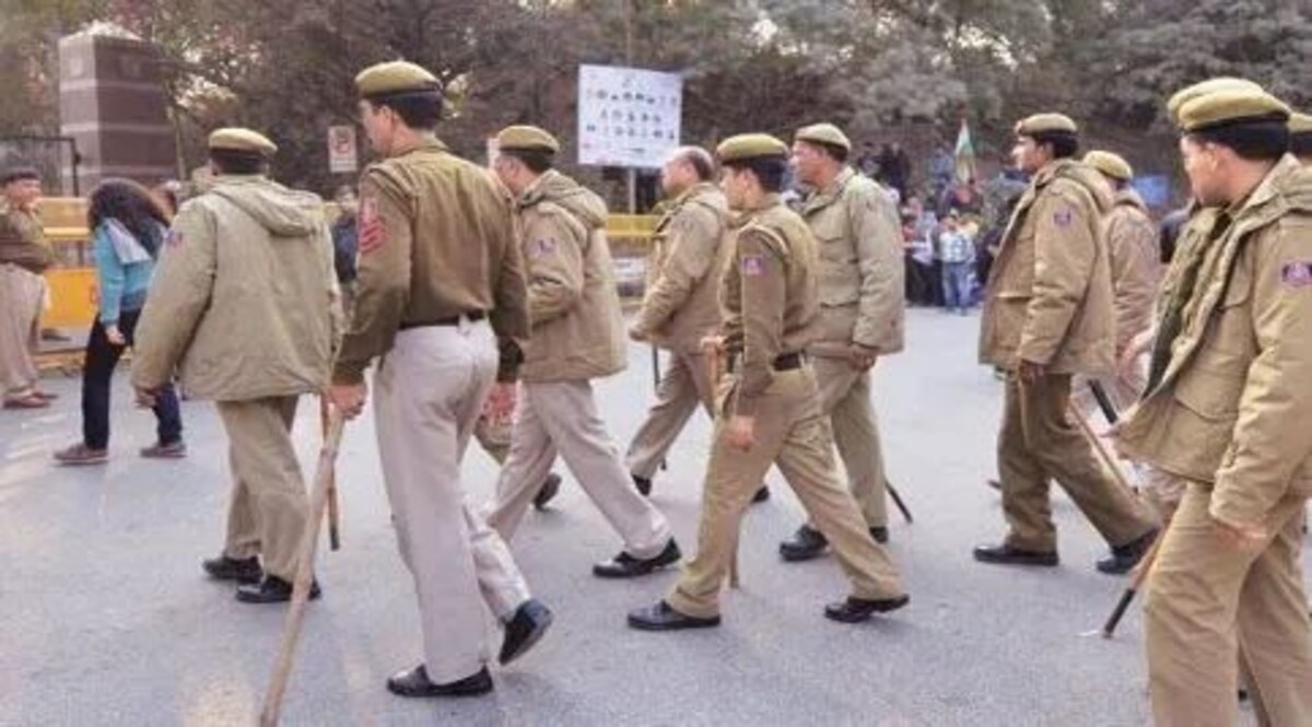Delhi Crime News : दिल्ली के रोहिणी में एनकाउंटर, चली गोलियां, पकड़ा गया अपराधी File Photo