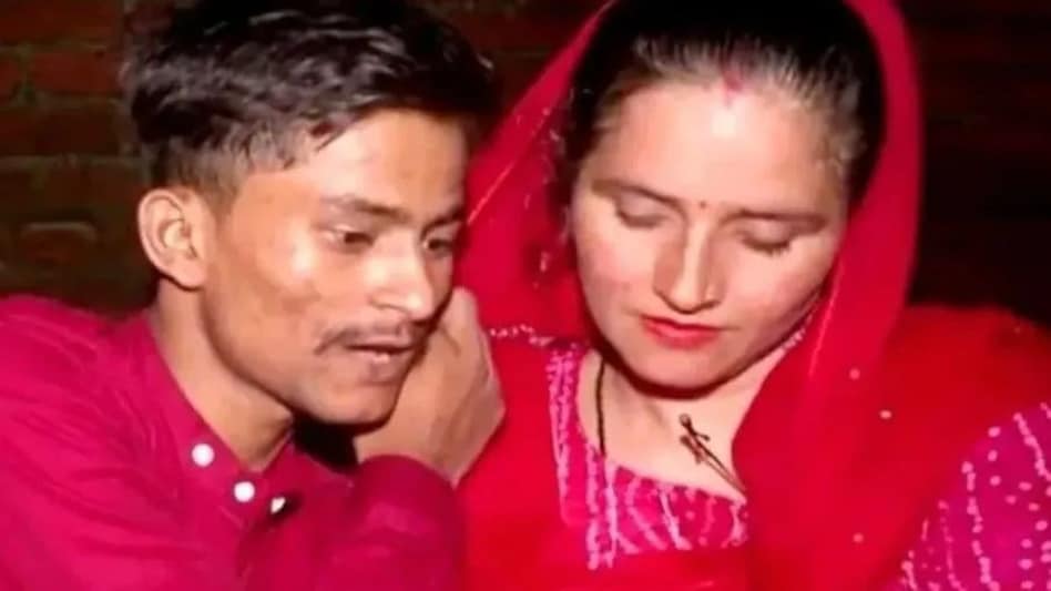 पाकिस्तानी सीमा हैदर से इन सवालों का जवाब तलाश रही है UP ATS, जासूसी या मुहब्बत? पाकिस्तानी सीमा हैदर से इन सवालों का जवाब तलाश रही है UP ATS, जासूसी या मुहब्बत?