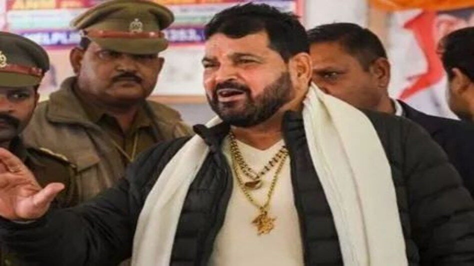 बृजभूषण सिंह को गिरफ्तार क्यों नहीं किया गया? ये वजहें आई सामने! बृजभूषण सिंह को गिरफ्तार क्यों नहीं किया गया? ये वजहें आई सामने!