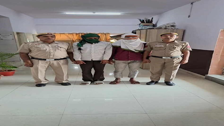 बेटी के बॉयफ्रेंड का किया था काम तमाम, पुलिस ने आरोपियों को पकड़ा बेटी के बॉयफ्रेंड का किया था काम तमाम, पुलिस ने आरोपियों को पकड़ा