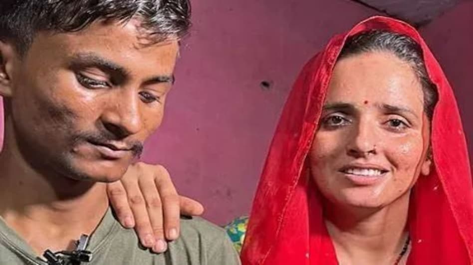 सीमा भारतीय महिला जैसी दिखना चाहती थी, इसलिए ठीक वैसा ड्रेसअप किया! सीमा भारतीय महिला जैसी दिखना चाहती थी, इसलिए ठीक वैसा ड्रेसअप किया!