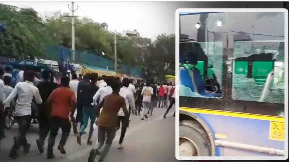 दिल्ली के नांगलोई में मोहर्रम के जुलूस में पत्थरबाजी, गाड़ियां तोड़ी, 3 FIR, CCTV से आरोपियों की तलाश दिल्ली के नांगलोई में मोहर्रम के जुलूस में पत्थरबाजी, गाड़ियां तोड़ी, 3 FIR, CCTV से आरोपियों की तल...
