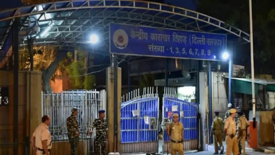 स्वतंत्रता दिवस: दिल्ली के जेल महानिदेशक ने 1,300 दोषियों की सजा में छूट की घोषणा की स्वतंत्रता दिवस: दिल्ली के जेल महानिदेशक ने 1,300 दोषियों की सजा में छूट की घोषणा की