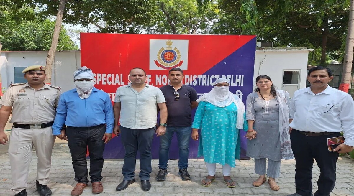 'ये मेरा रेप कर देगा, नहीं-नहीं... ये तो ऐसा नहीं है, लेकिन क्या पता, ये गंदा काम कर दे' - पीड़िता का खुलासा Delhi govt official Burari POCSO case Victim Statement