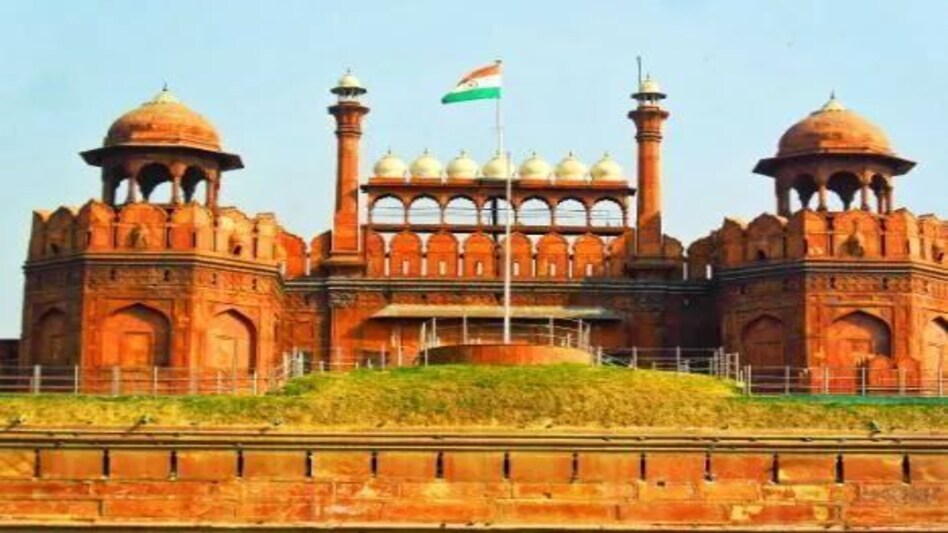 अब लाल किले के बाहर भारत विरोधी नारे लगाने वाला वीडियो आया सामने, मुकदमा दर्ज अब लाल किले के बाहर भारत विरोधी नारे लगाने वाला वीडियो आया सामने, मुकदमा दर्ज