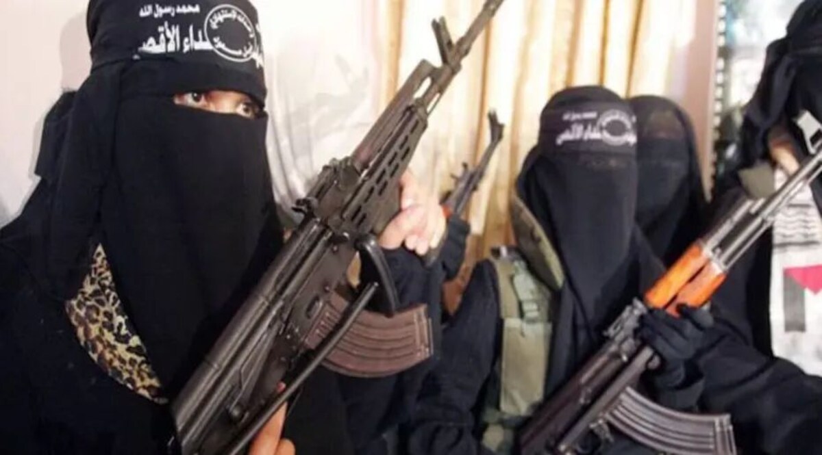 पाकिस्तान के पंजाब प्रांत में पांच महिला आतंकवादी गिरफ्तार, हथियार, कैश व प्रतिबंधित साहित्य बरामद जांच जारी