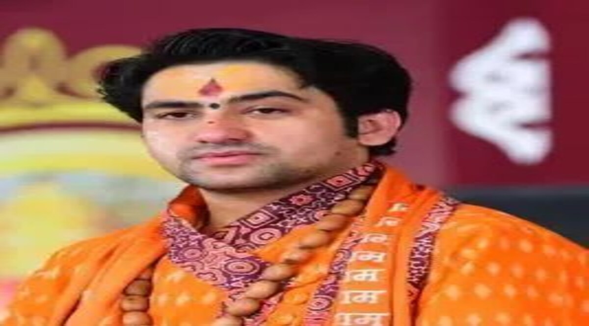 Bareilly News: धीरेंद्र कृष्ण शास्त्री ने कहा - हम बरेली आएंगे और तुम्हारी ठठरी बांधेंगे वहीं से... Dhirendra Shastri