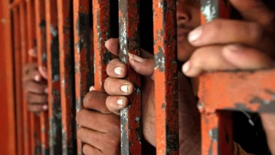 बिहार की जेलों में होगी सख्ती, 15 जेलों में लगेंगे हार्मोनियस कॉल ब्लॉकिंग सिस्टम टावर बिहार की जेलों में होगी सख्ती, 15 जेलों में लगेंगे हार्मोनियस कॉल ब्लॉकिंग सिस्टम टावर