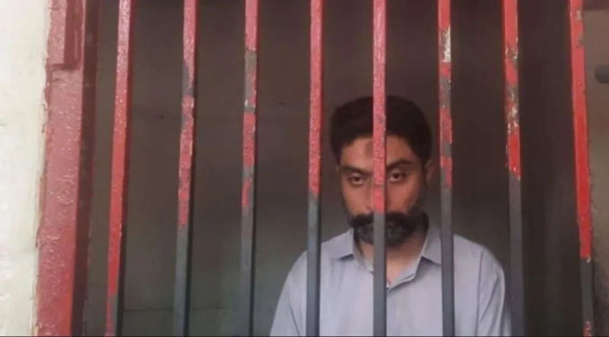 45 महिलाओं संग किया रेप, CCTV फुटेज दिखाकर करता था ब्लैकमेल, रेपिस्ट स्कूल प्रिंसिपल गिरफ्तार सात दिन की रिमांड पर आरोपी