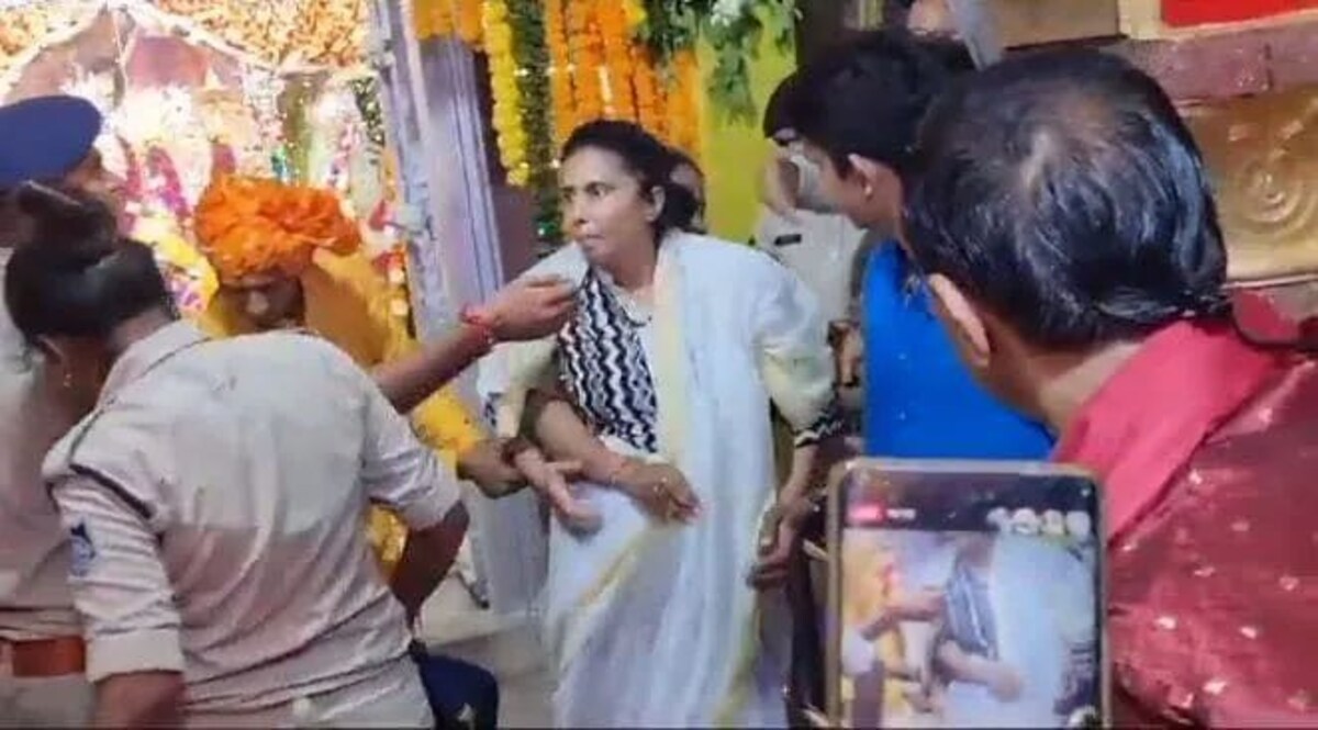 MP : मंदिर में हंगामा मचाने के लिए पन्ना राजघराने की महारानी जितेश्वरी देवी गिरफ्तार Crime news