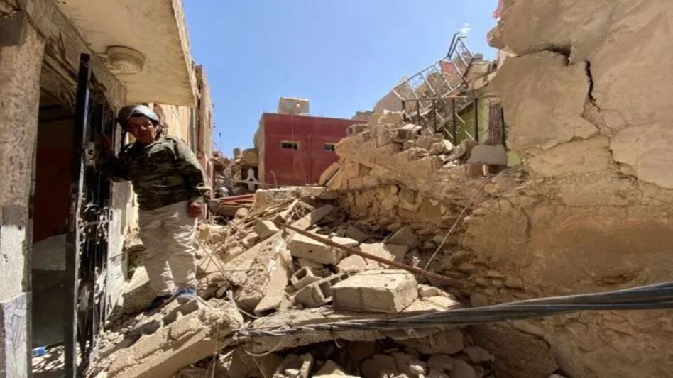 मोरक्को में भूकंप ने ली अब तक 2000 लोगों की जान, दर्द और दहशत के साये में पूरा देश मोरक्को में भूकंप ने ली अब तक 2000 लोगों की जान, दर्द और दहशत के साये में पूरा देश