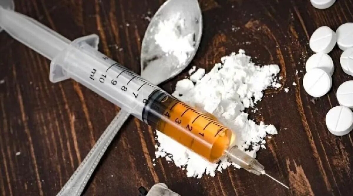 असम में दो करोड़ रुपये से अधिक कीमत की हेरोइन जब्त, चार लोग गिरफ्तार जाँच जारी