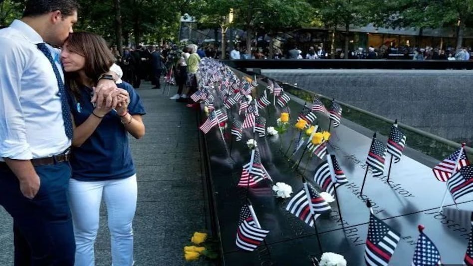 9/11 के 22 साल बाद भी 1000 से ज्यादा मरने वालों को पहचान का इंतजार 9/11 के 22 साल बाद भी 1000 से ज्यादा मरने वालों को पहचान का इंतजार