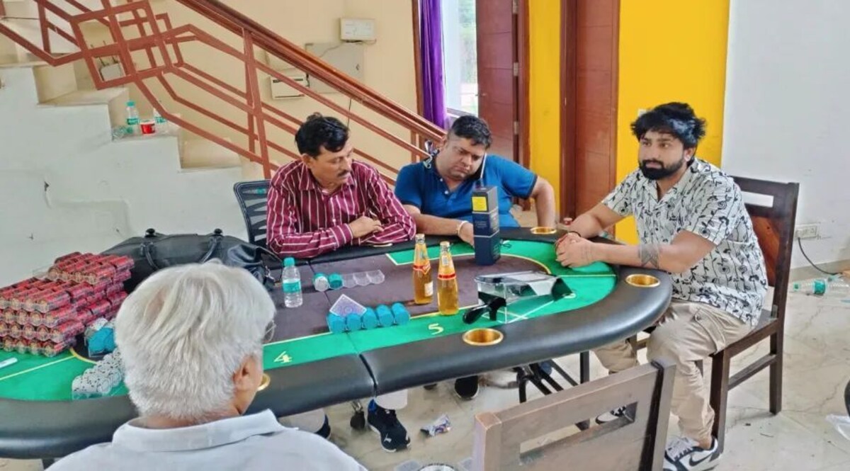 गुरुग्राम में गोवा का मज़ा, गुरुग्राम के बादशाहपुर में चल रहा था अवैध कसीनो, परोसते थे शराब और शबाब का कॉकटेल जांच में जुटी पुलिस