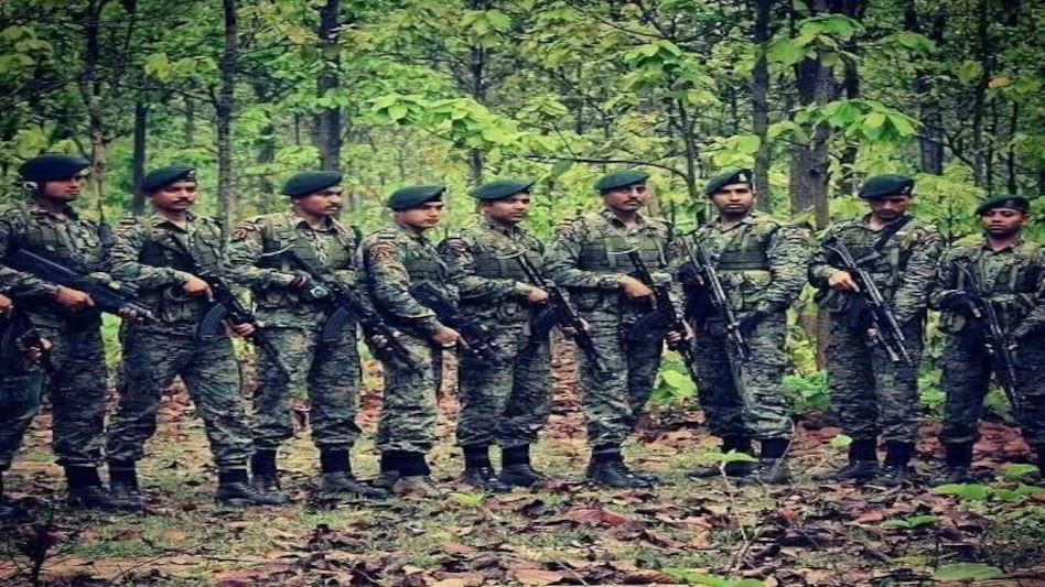 अब CoBRA कमांडो घाटी में करेंगे आतंकियों का सफाया, अनंतनाग एनकाउंटर के बाद हुआ ये बड़ा फैसला अब CoBRA कमांडो घाटी में करेंगे आतंकियों का सफाया, अनंतनाग एनकाउंटर के बाद हुआ ये बड़ा फैसला