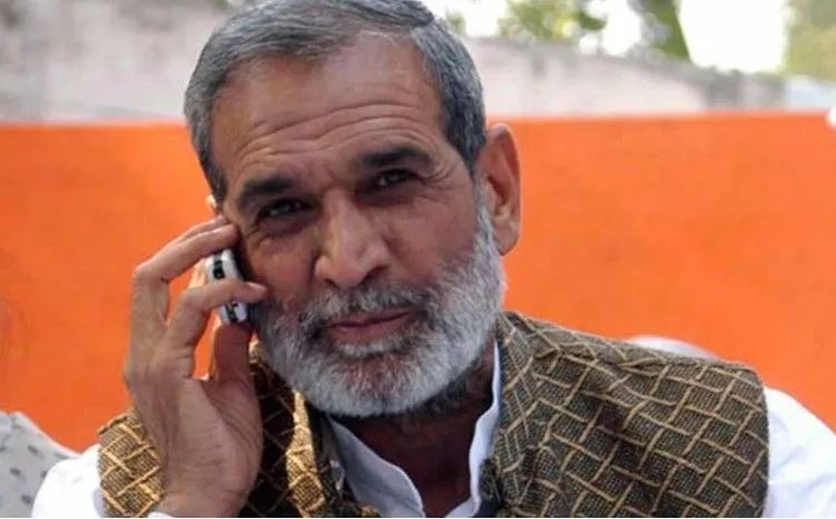 1984 सिख-विरोधी दंगे के एक मामले में कांग्रेस के पूर्व सांसद सज्जन कुमार बरी 1984 सिख-विरोधी दंगे के एक मामले में कांग्रेस के पूर्व सांसद सज्जन कुमार बरी