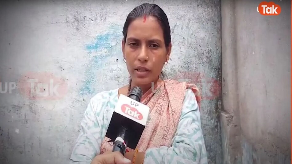 देवरिया हत्याकांड: सत्यप्रकाश की बेटी ने बताई भूमि विवाद की पूरी कहानी, खोली पुलिस की पोल?, अगर पुलिस चाहती तो बच जाता ये हत्याकांड देवरिया हत्याकांड: सत्यप्रकाश की बेटी ने बताई भूमि विवाद की पूरी कहानी, खोली पुलिस की पोल?, अगर पुल...