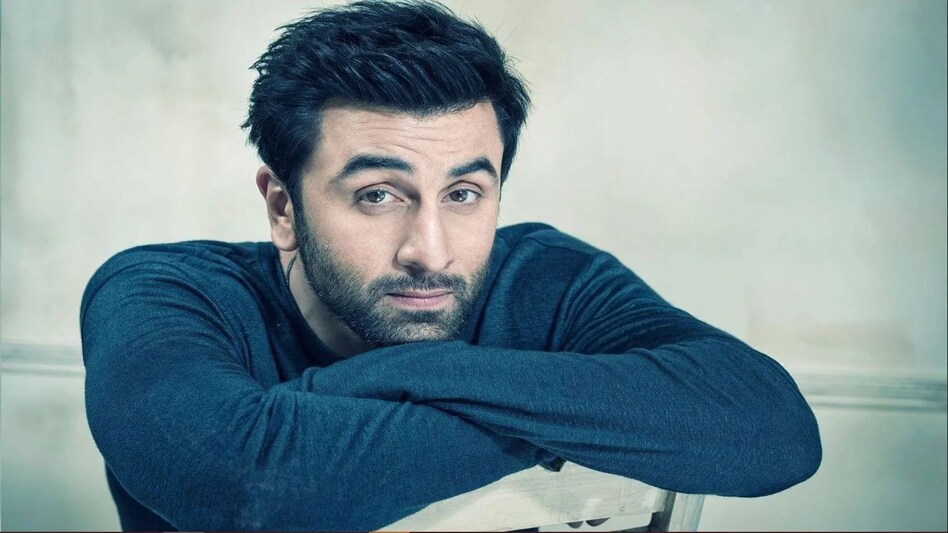 Ranbir Kapoor ED summoned: एक्टर रणबीर कपूर को ED ने तलब किया, जानें क्या है पूरा मामला Ranbir Kapoor ED summoned: एक्टर रणबीर कपूर को ED ने तलब किया, जानें क्या है पूरा मामला