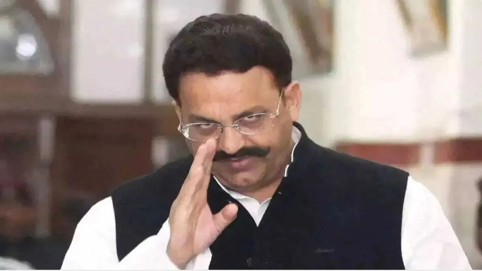 जेल में लग्जरी लाइफ बिताता है मुख्तार! डेढ़ लाख का चश्मा, विदेशी कपड़े…. ऐसे हुआ खुलासा जेल में लग्जरी लाइफ बिताता है मुख्तार! डेढ़ लाख का चश्मा, विदेशी कपड़े…. ऐसे हुआ खुलासा