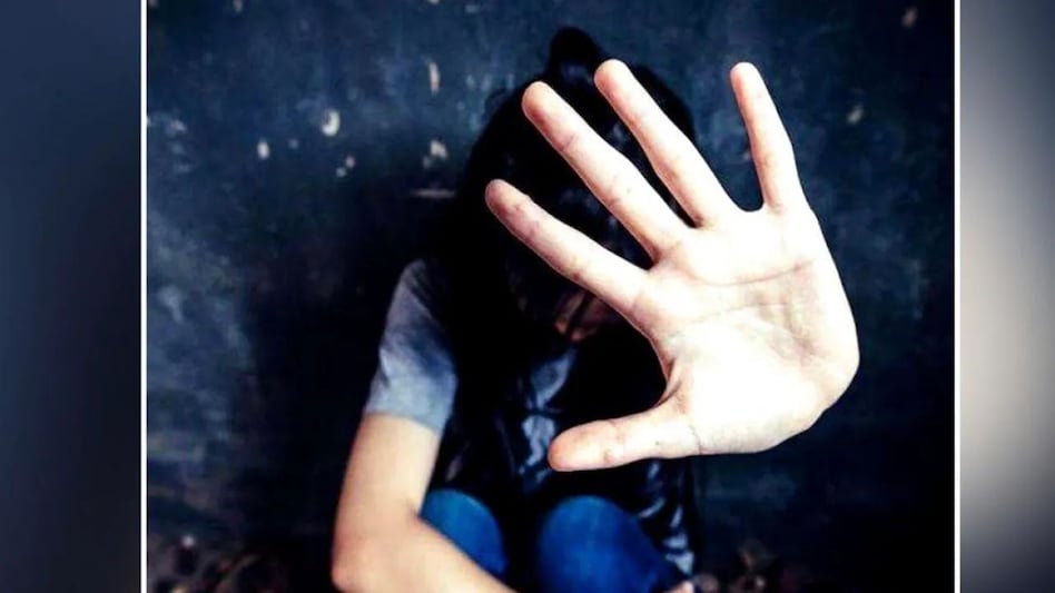 राजस्थान राइफल संघ के कोच पर महिला निशानेबाजों से दुष्कर्म और छेड़छाड़ का मामला दर्ज राजस्थान राइफल संघ के कोच पर महिला निशानेबाजों से दुष्कर्म और छेड़छाड़ का मामला दर्ज