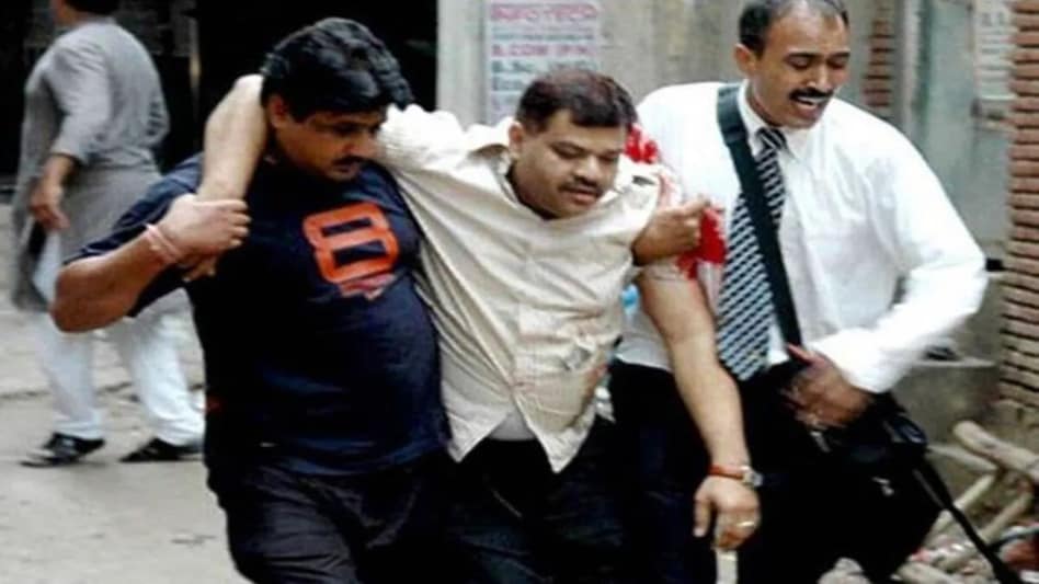 बाटला हाउस मुठभेड़: आरिज खान की मौत की सजा बरकरार रखने पर आज आएगा फैसला बाटला हाउस मुठभेड़: आरिज खान की मौत की सजा बरकरार रखने पर आज आएगा फैसला