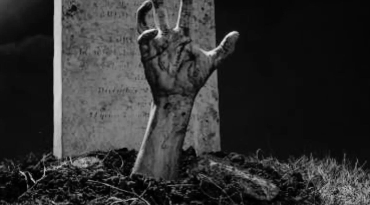 बैंगलुरु में हॉरर किलिंग, दूसरी जाति के युवक से किया प्यार तो पिता ने काट दिया गला, थाने में किया सरेंडर जांच में जुटी पुलिस