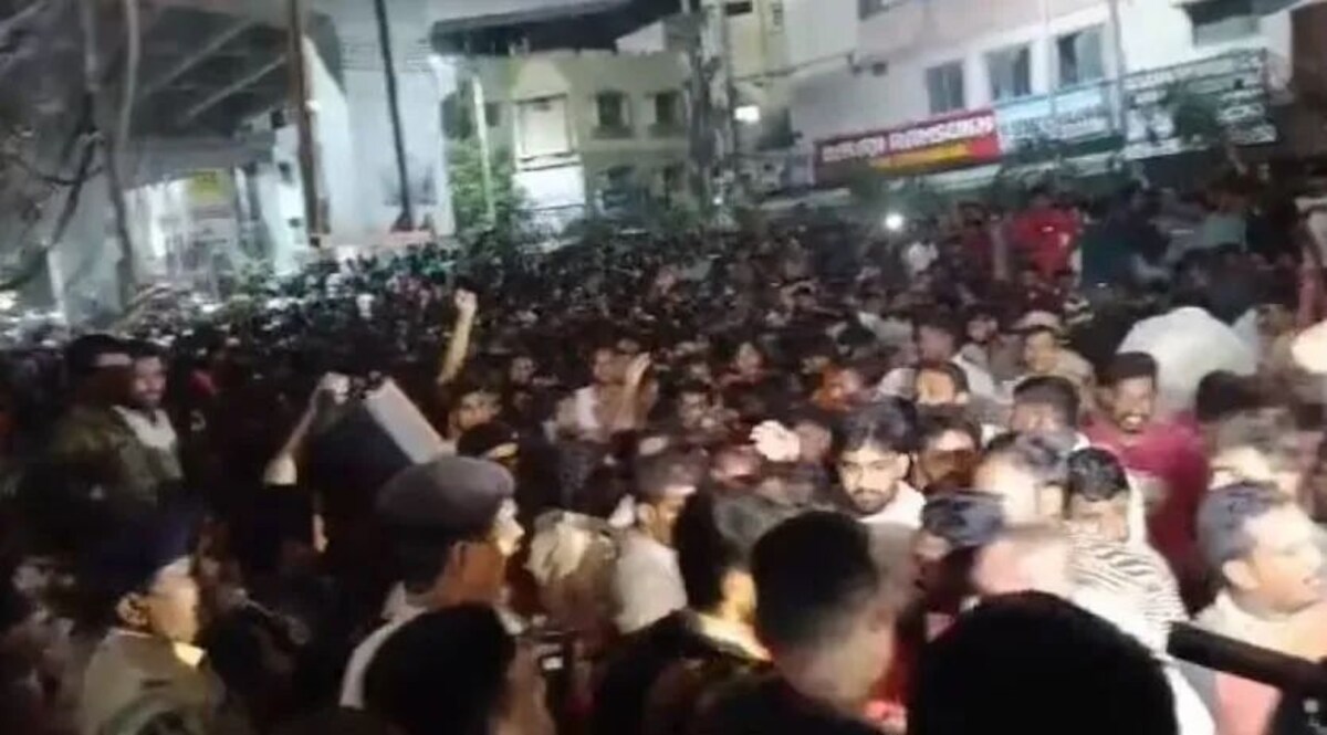 तेलंगाना में परीक्षा रद्द हुई तो छात्रा ने दी जान, अभ्यर्थी की आत्महत्या को लेकर कांग्रेस और बीआरएस के बीच जुबानी जंग जांच जारी