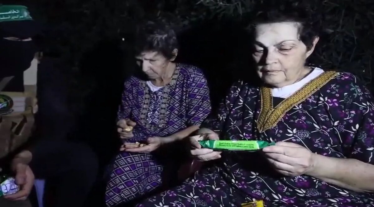 हमास के आतंकियों के साथ चाय-बिस्किट खाती नजर आई बंधक महिलाएं Social Media