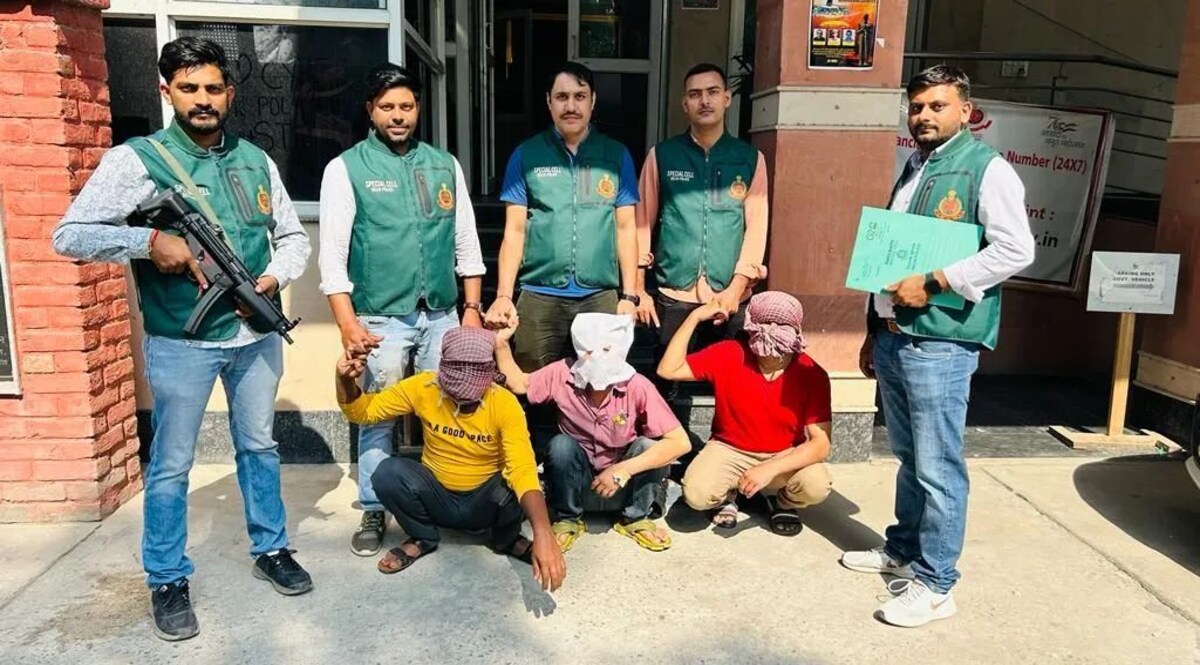 ड्रग तस्करी के लिए बनायी कार में गुप्त गुफा, दिल्ली पुलिस ने पकड़ी 30 करोड़ की हशीश, नेपाल से दिल्ली तक बड़ा सिंडिकेट Accused