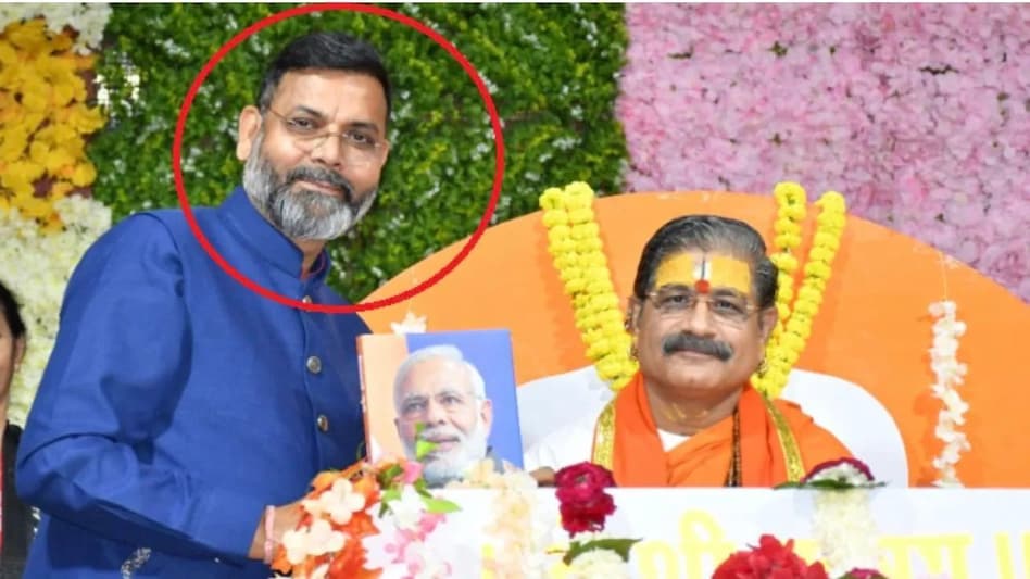 कारोबारी गौरव डालमिया, उनकी पत्नी पर भी मुकदमा चलाएं: ‘ठग’ संजय शेरपुरिया ने अदालत से आग्रह किया कारोबारी गौरव डालमिया, उनकी पत्नी पर भी मुकदमा चलाएं: ‘ठग’ संजय शेरपुरिया ने अदालत से आग्रह किया