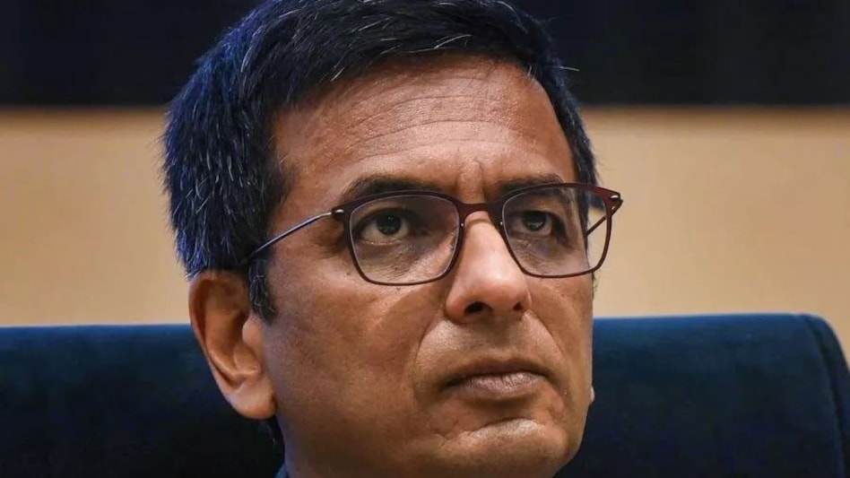 नहीं चाहता कि उच्चतम न्यायालय ‘तारीख-पे-तारीख’ अदालत बने : प्रधान न्यायाधीश चंद्रचूड़ नहीं चाहता कि उच्चतम न्यायालय ‘तारीख-पे-तारीख’ अदालत बने : प्रधान न्यायाधीश चंद्रचूड़