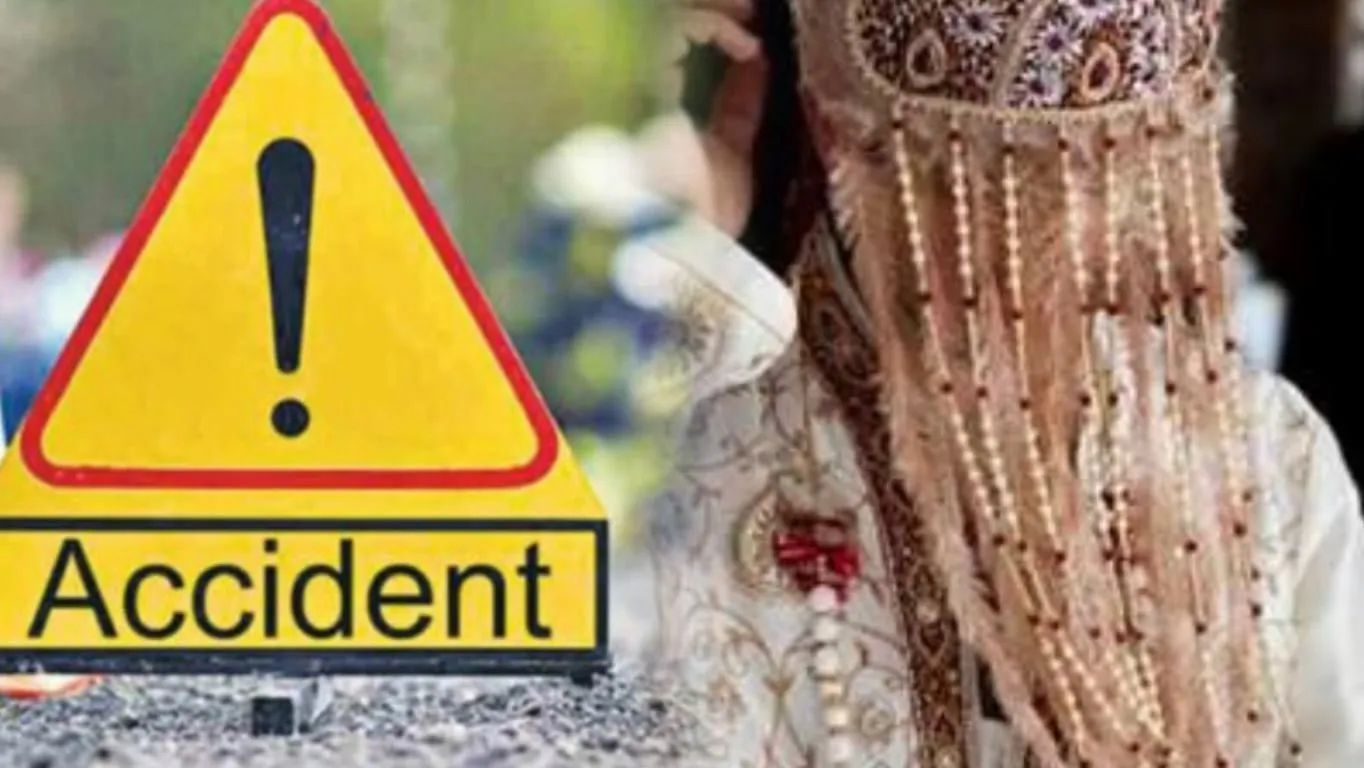 पंजाब में बारात लेकर निकला दूल्हा, मोगा में सड़क दुर्घटना में दूल्हे समेत चार की मौत पंजाब में बारात लेकर निकला दूल्हा, मोगा में सड़क दुर्घटना में दूल्हे समेत चार की मौत