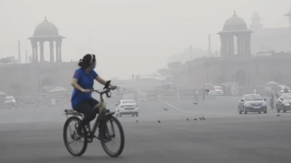 Delhi Pollution : दिल्ली प्रदूषण पर सुप्रीम कोर्ट का बड़ा फैसला, पंजाब, हरियाणा, UP, राजस्थान को पराली जलाने पर तुरंत रोक का निर्देश Delhi Pollution : दिल्ली प्रदूषण पर सुप्रीम कोर्ट का बड़ा फैसला, पंजाब, हरियाणा, UP, राजस्थान को पर...