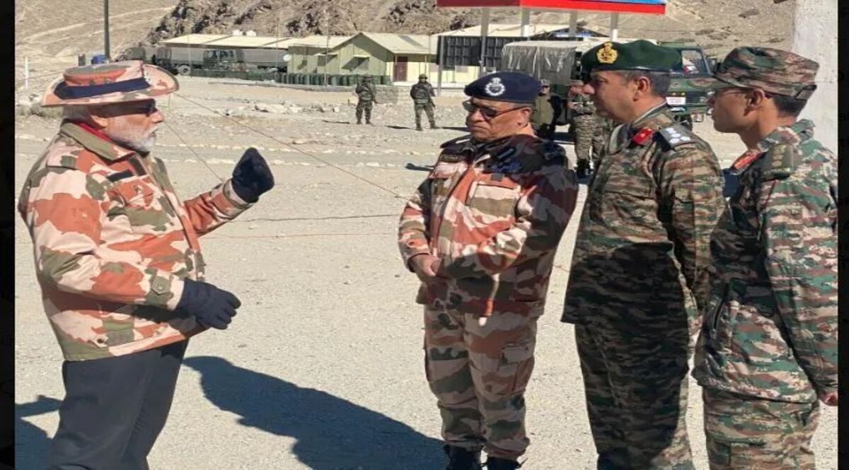 हिमाचल प्रदेश के लेप्चा पहुंचे पीएम मोदी, सुरक्षाबलों के साथ मनाएंगे दिवाली, ट्विट कर दी देशवासियों को बधाई ट्विट कर दी देशवासियों को बधाई